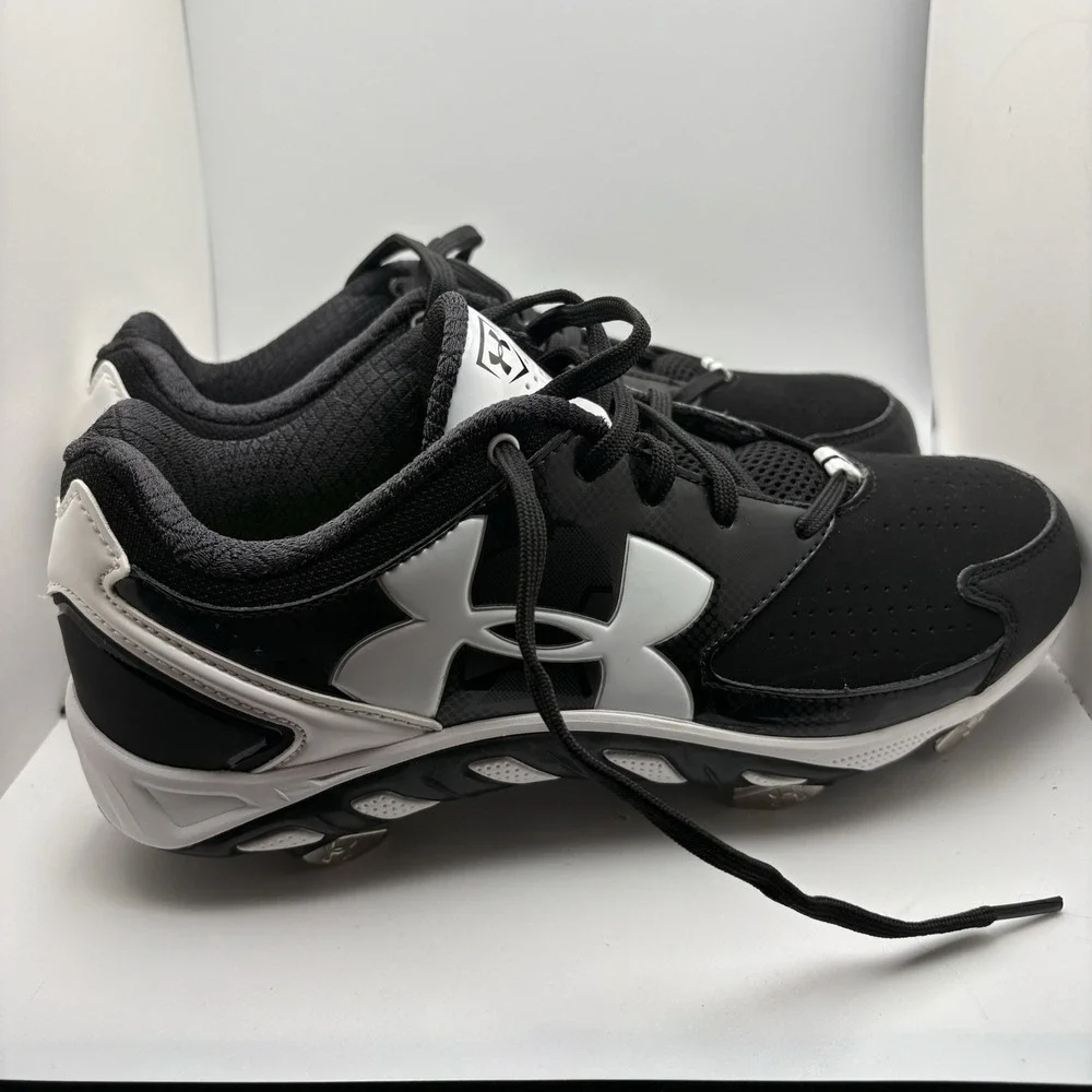 Under Armour Womens Fastpitch Spikes Spine Glyde ST Cleats Black White 8 1264179